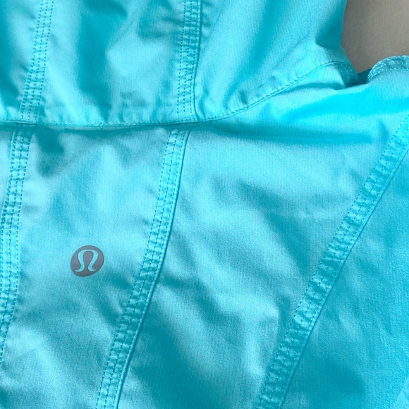 RARE Lululemon Seek The Peak Jacket - Picture 9 of 10